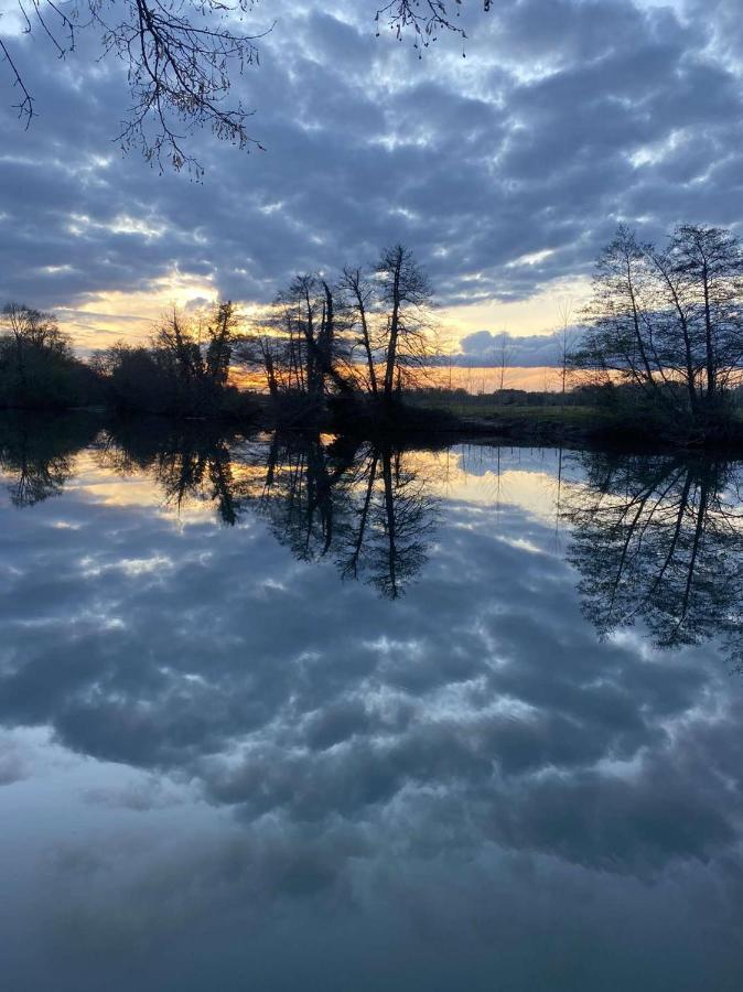 La Villa Bella Abzac  Kültér fotó