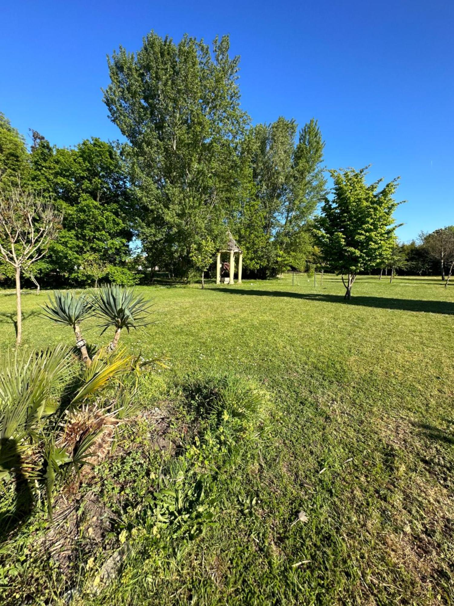 La Villa Bella Abzac  Kültér fotó