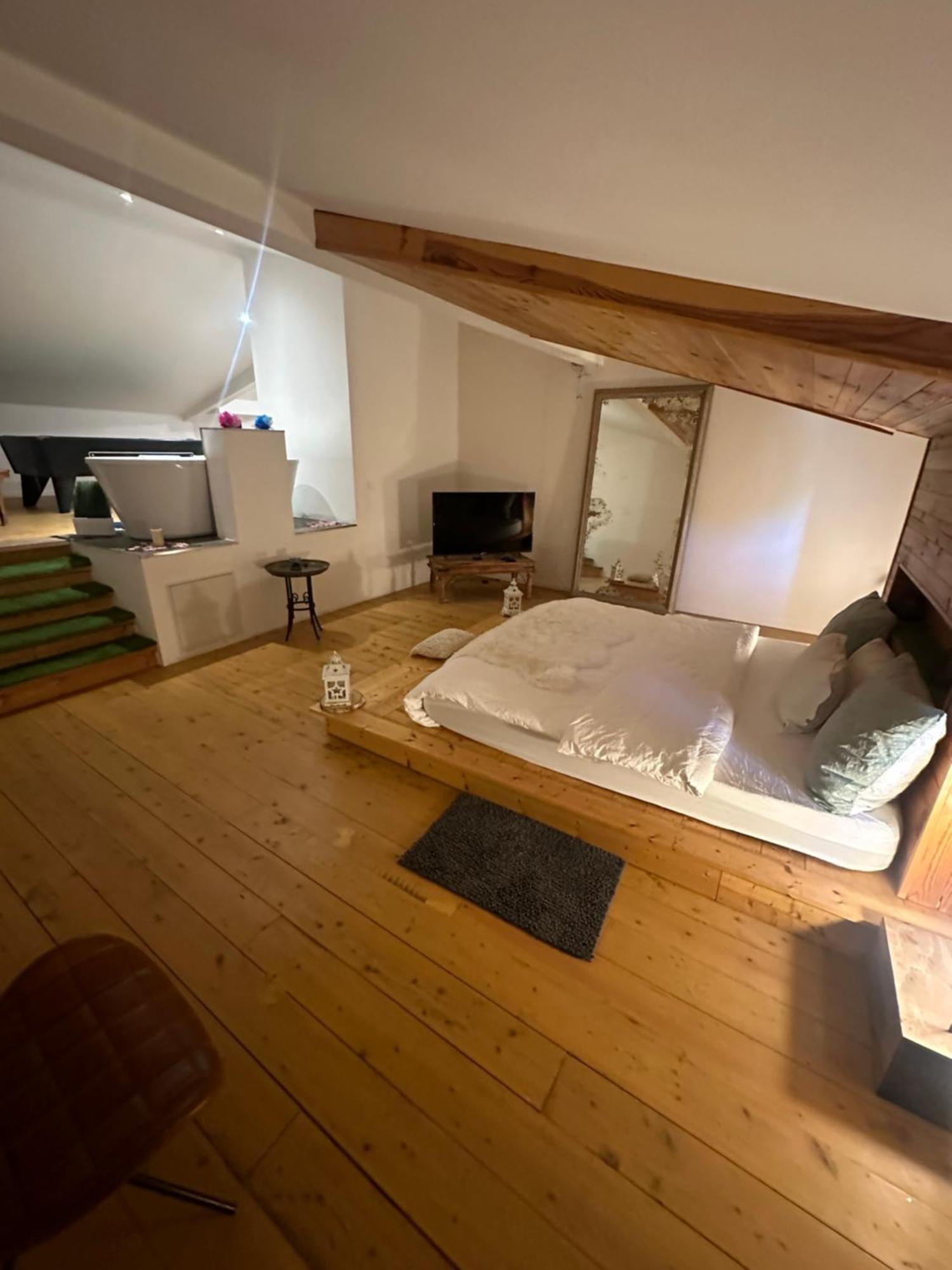 La Villa Bella Abzac  Kültér fotó